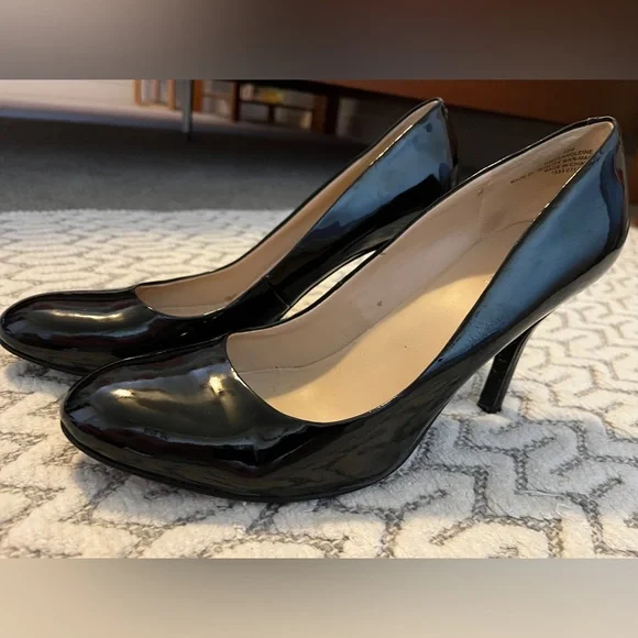 Nine West Shoes Nine West Patent Black Round Toe Heels Poshmark